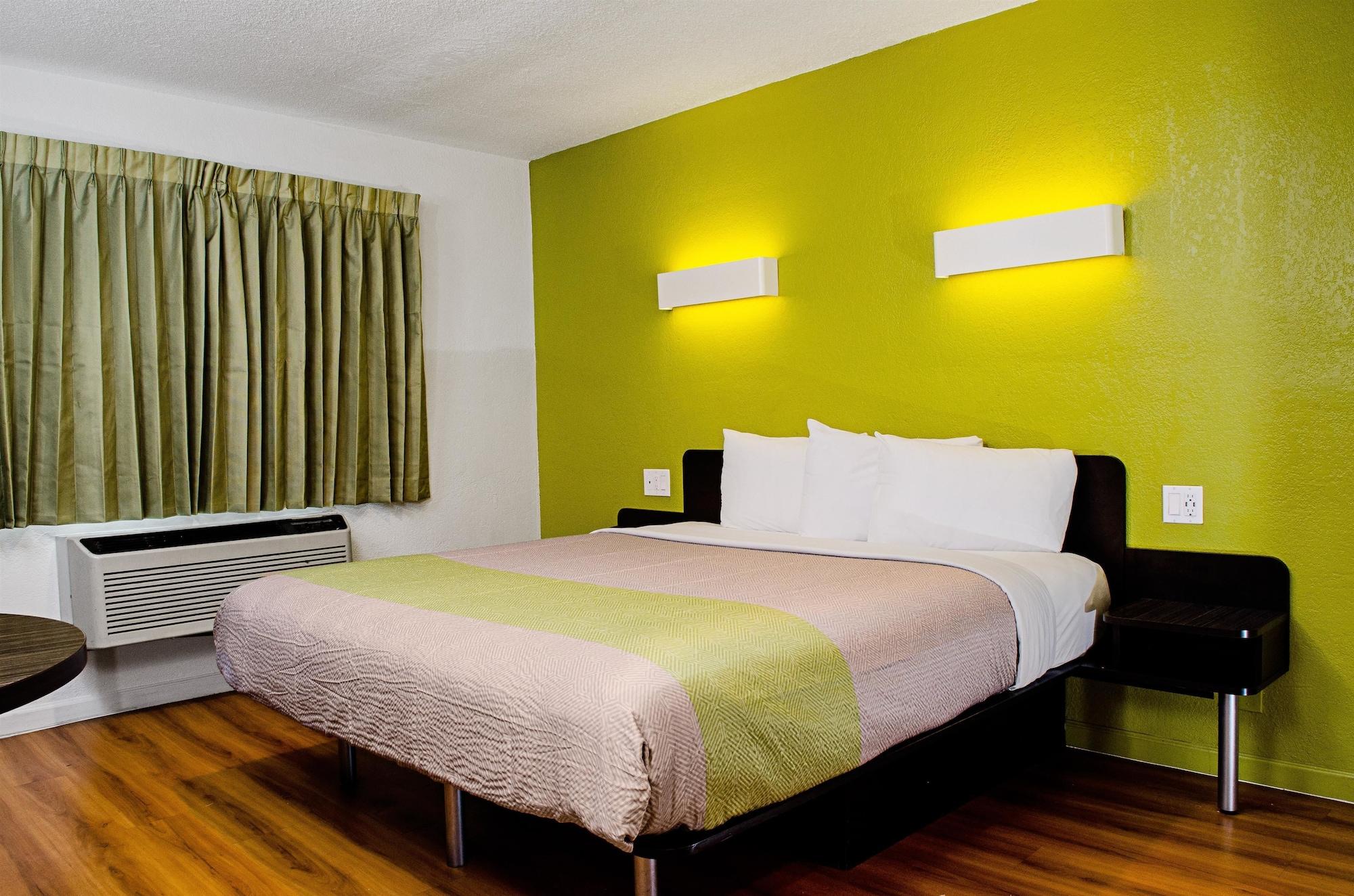 Motel 6-Modesto, Ca - Downtown Zewnętrze zdjęcie