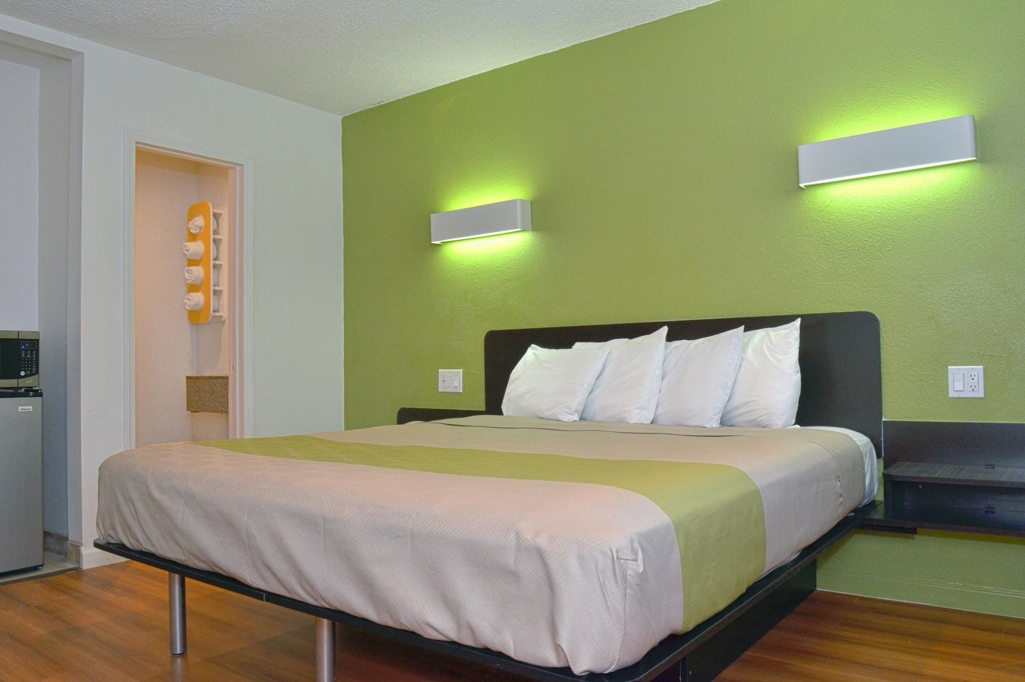 Motel 6-Modesto, Ca - Downtown Zewnętrze zdjęcie