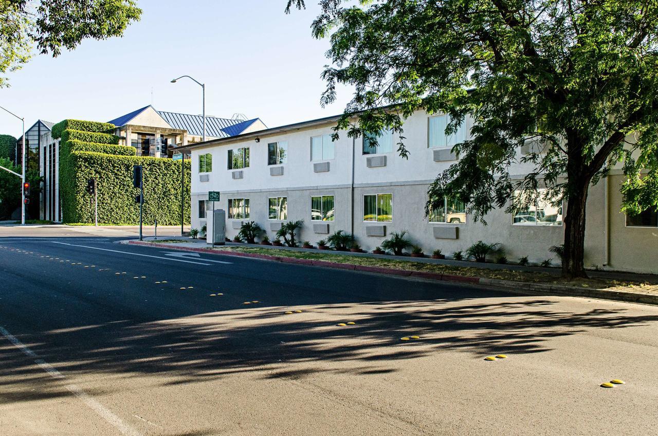 Motel 6-Modesto, Ca - Downtown Zewnętrze zdjęcie