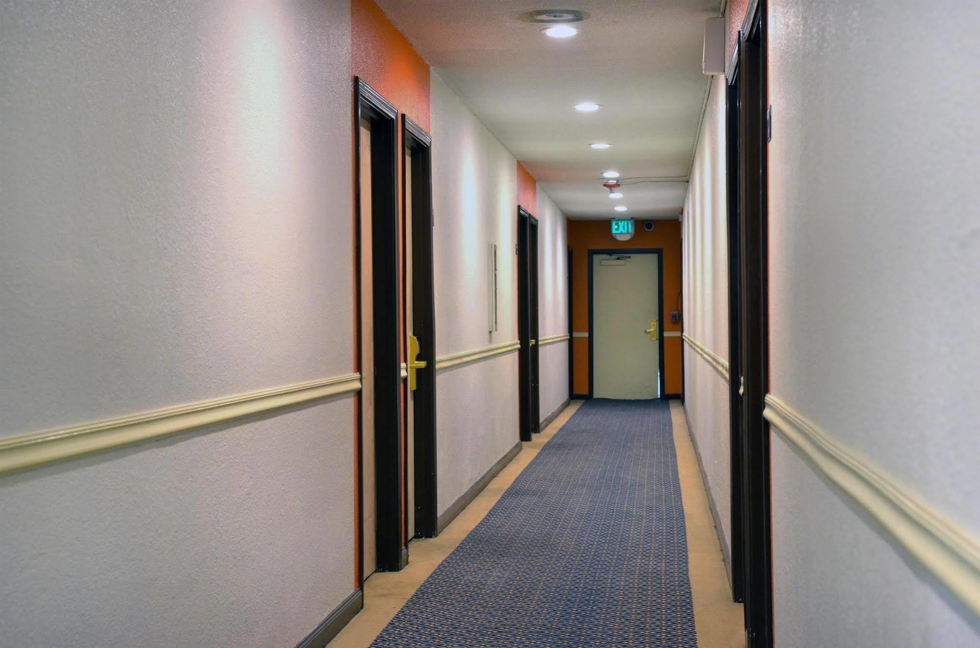 Motel 6-Modesto, Ca - Downtown Zewnętrze zdjęcie